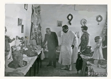 1966 - Ben Arous inaugurating hand krafts exhibition 02